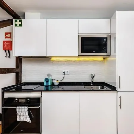 아파트 Casa Do Meio Alfama Terrace *