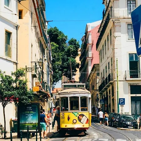 아파트 Casa Do Meio Alfama Terrace 리스본
