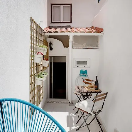 Alfama With Private Patio & Barbecue * Lizbona