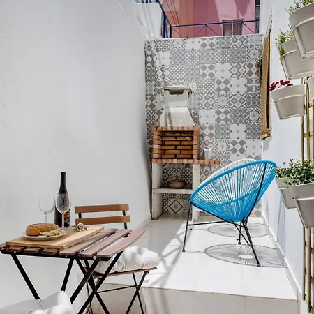 Alfama With Private Patio & Barbecue Lizbona