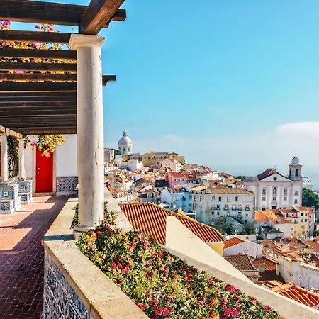Apartament Alfama With Private Patio & Barbecue Lizbona